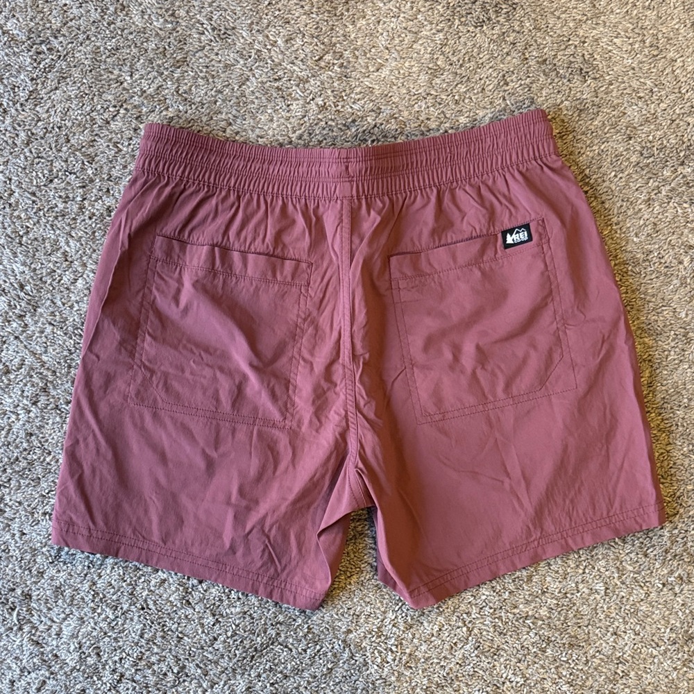 REI Trailmade Women’s hiking outdoor shorts size small NWOT - Picture 2 of 3